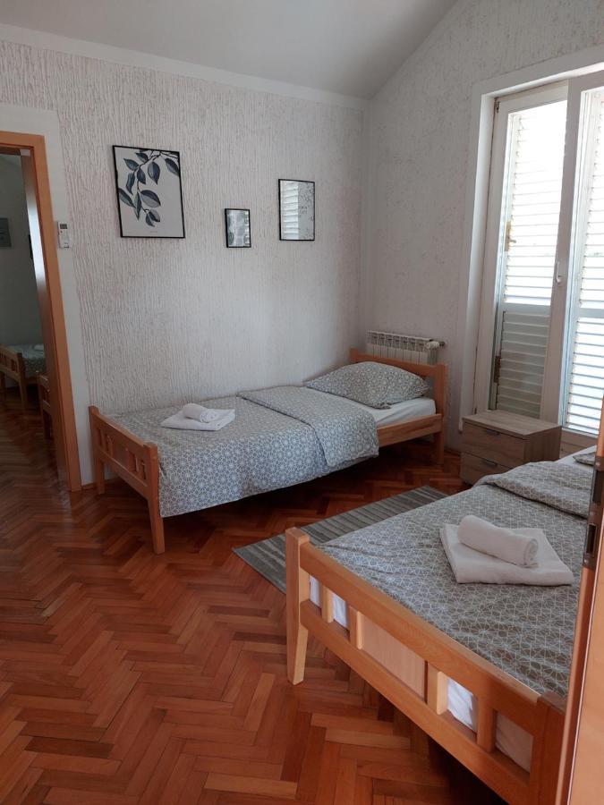 Apartman Kovac Apartment Требине Екстериор снимка