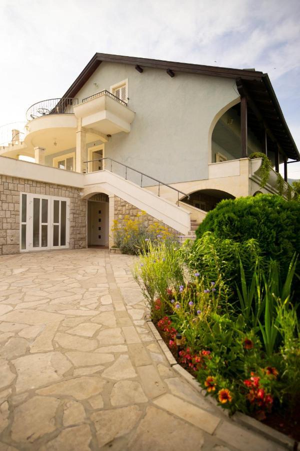 Apartman Kovac Apartment Требине Екстериор снимка
