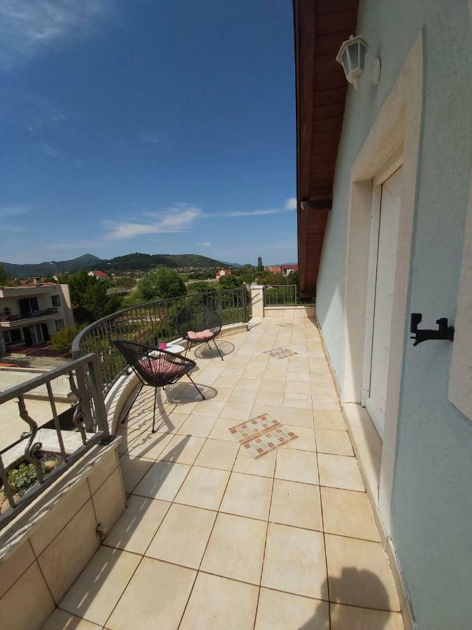 Apartman Kovac Apartment Требине Екстериор снимка
