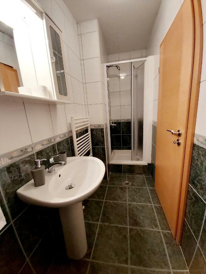 Apartman Kovac Apartment Требине Екстериор снимка